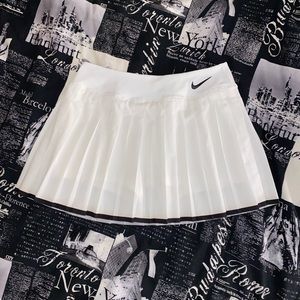Nike White Victory Pleated Tennis Skirt